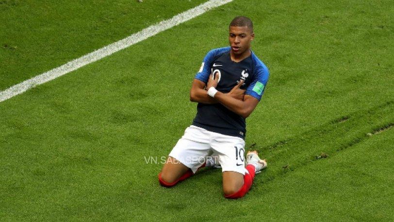 Bản quyền màn ăn mừng của Mbappe thuộc về em trai cầu thủ này