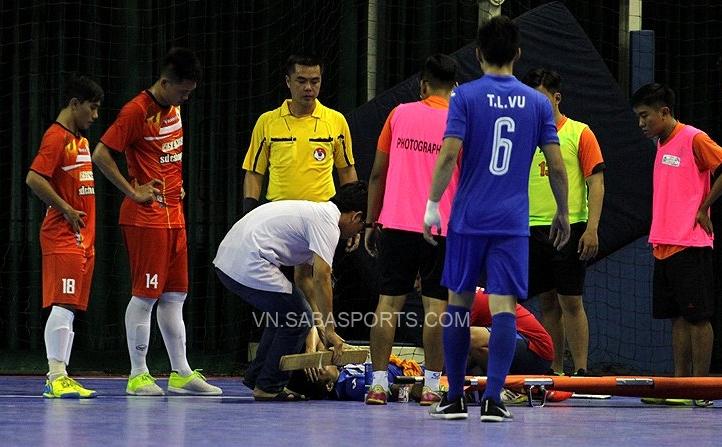 Chấn thương trong futsal cũng nguy hiểm chẳng kém bóng đá 11 người