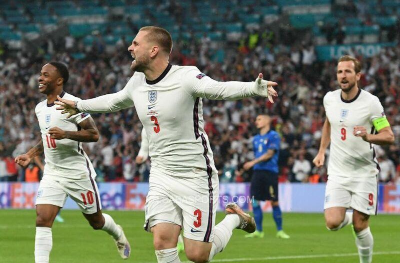 Luke Shaw là người mở tỷ số cho Tam Sư ở trận chung kết Euro 2020