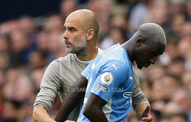 Mendy đã tạm thời bị loại khỏi đội hình Man City