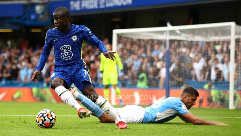 N’Golo Kante là trường hợp mới nhất bị nhiễm