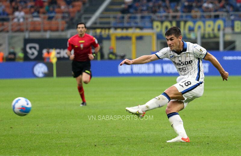 Atalanta bất ngờ vùng lên với 2 bàn trong 8 phút 