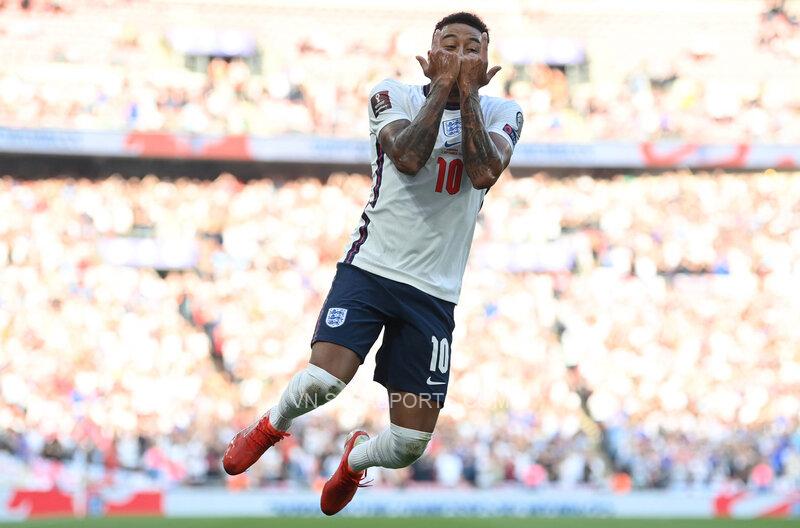 Lingard tỏa sáng đem về bản mở điểm cho Tam Sư 