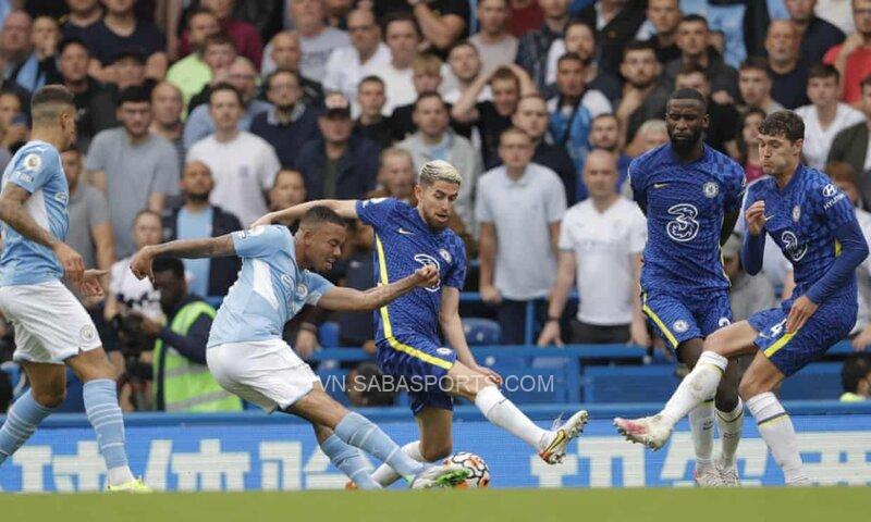 Gabriel Jesus tạo ra khác biệt duy nhất của trận đấu 