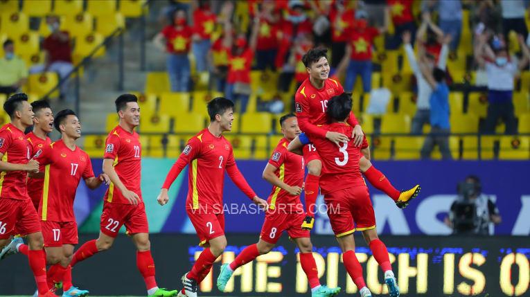 Quang Hải là cầu thủ đầu tiên ghi bàn cho đội tuyển Việt Nam tại vòng loại World Cup thứ 3