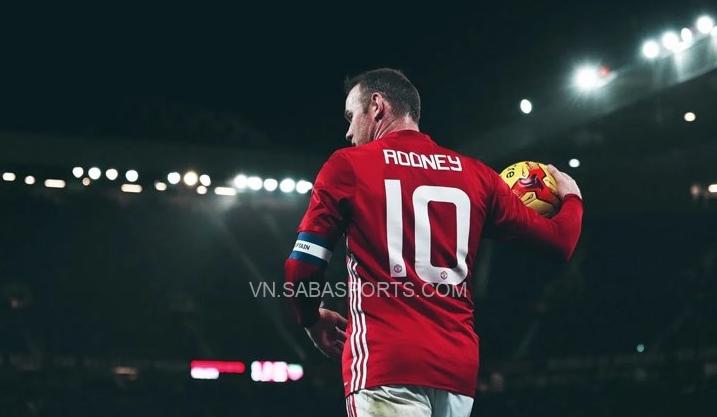 Rooney là tiền đạo cắm duy nhất góp mặt trong nhóm này