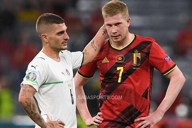 De Bruyne và Marco Verratti tại Euro 2020. (Ảnh: Goal)