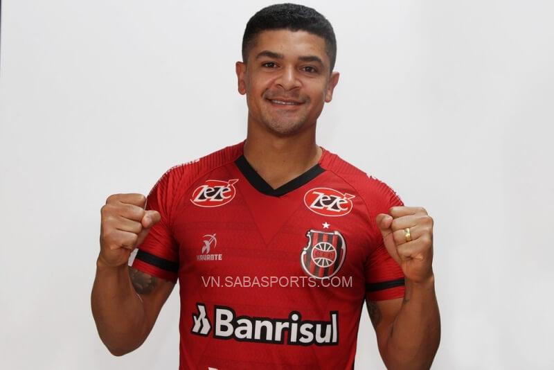 Denilson trong màu áo Pelotas