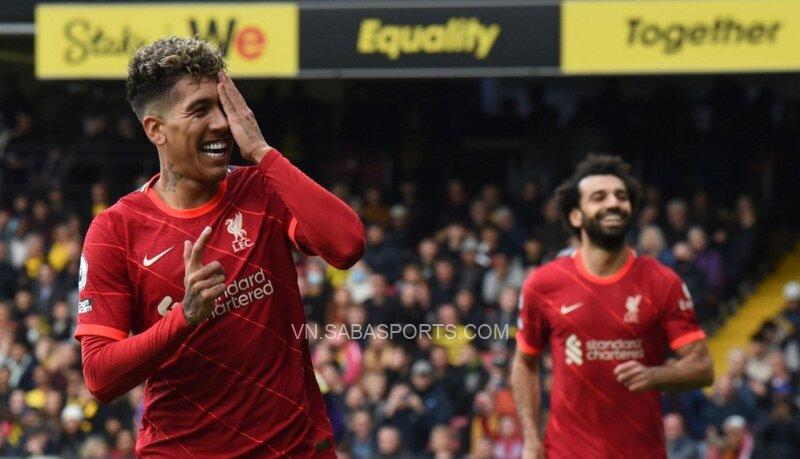 Firmino đánh dấu ngày thi đấu rực sáng với 1 cú hattrick