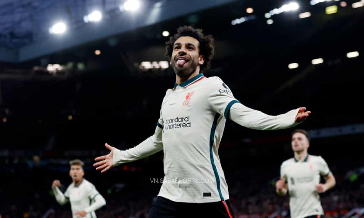 Mohamed Salah đi vào lịch sử sau khi nhấn chìm Man United