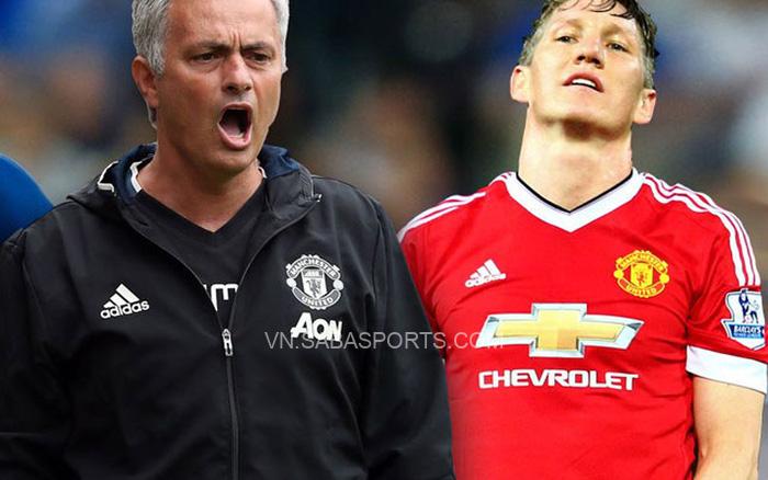 Schweinsteiger không được Mourinho trọng dụng tại MU