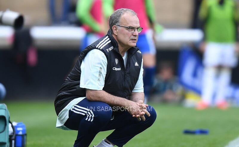 HLV Bielsa gặp nhiều thử thách. (Ảnh: Eurosport)