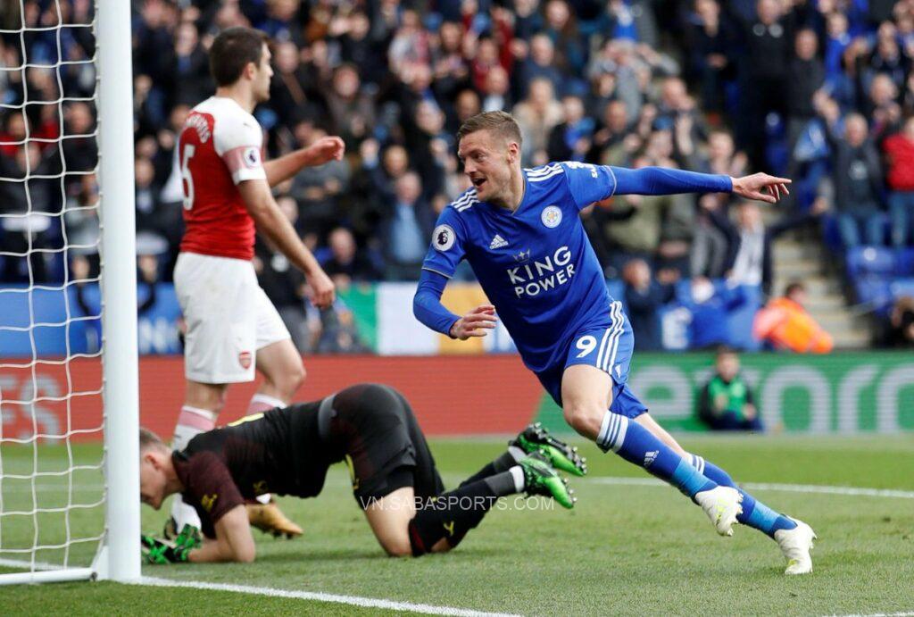 Vardy là nỗi ám ảnh đối với Arsenal