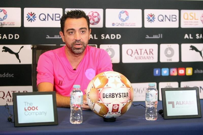 Xavi phát biểu trong cuộc họp báo mới đây. (Ảnh: Al Sadd SC)