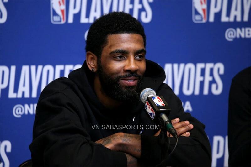 Kyrie Irving sẽ không được đến sân Barclays Center nếu không tiêm vaccine