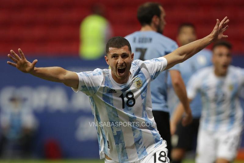 Guido Rodriguez là người hùng của ĐT Argentina trong trận đấu gần nhất gặp ĐT Uruguay