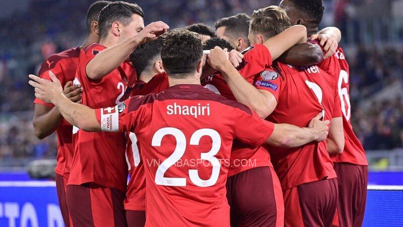 Chiến thắng ngọt ngào dành cho Shaqiri cùng các đồng đội