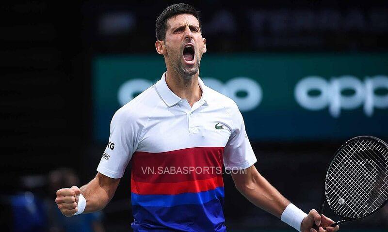 Djokovic tự tin dù thắng vất vả trong ngày trở lại