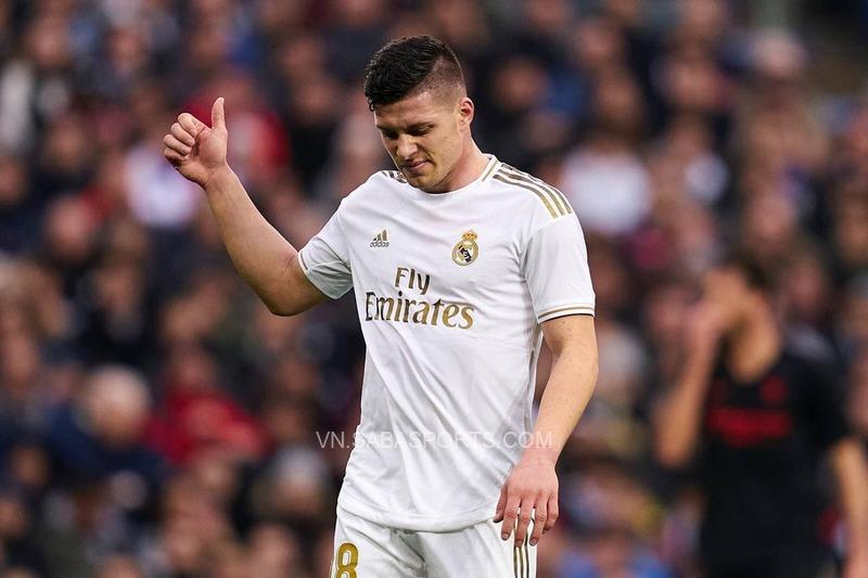 Jovic lúc này chỉ còn là người thừa ở Real Madrid