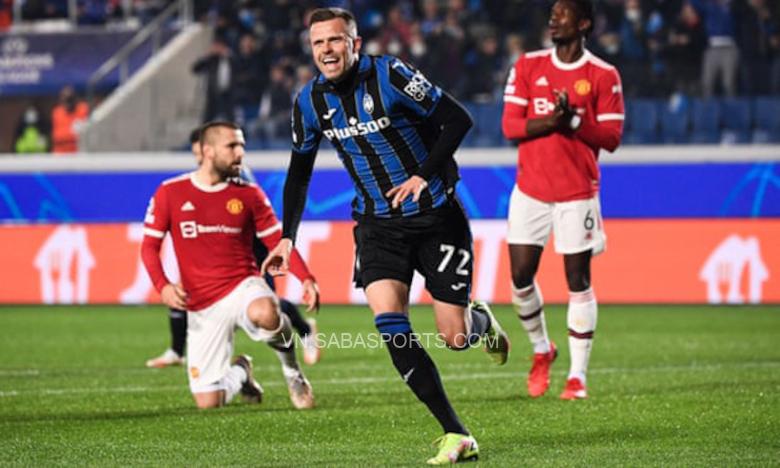 Atalanta đã 2 lần vươn lên dẫn trước