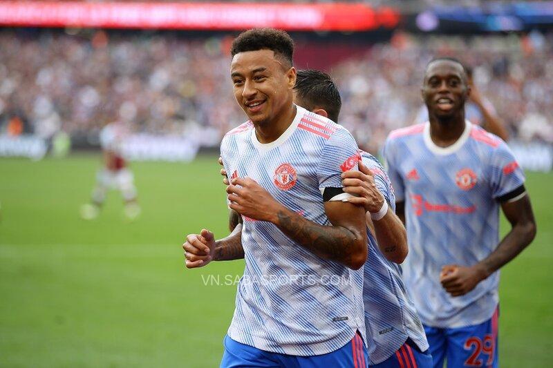 Lingard tỏa sáng khi được tung vào sân trước đội bóng cũ West Ham