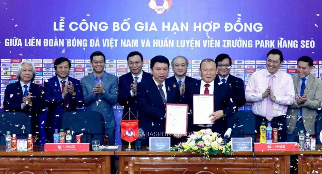 Ông Park cam kết tương lai với VFF đến đầu năm 2023