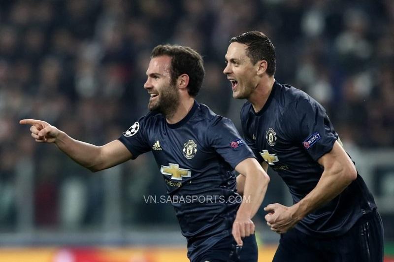 Matic và Mata hiện vẫn gắn bó với nhau tại Old Trafford