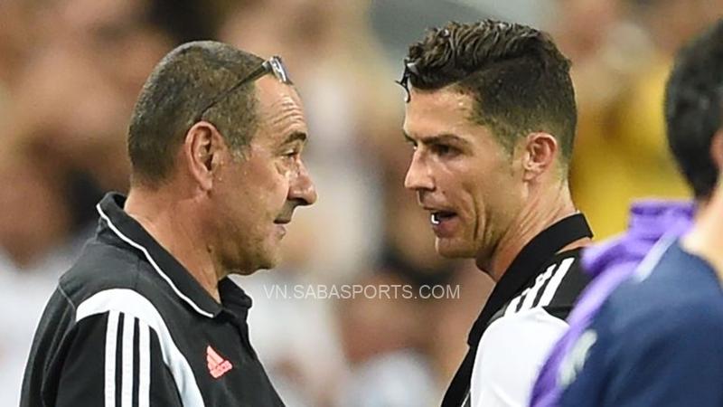 Sarri chỉ có cơ hội làm thầy của Ronaldo được 1 mùa