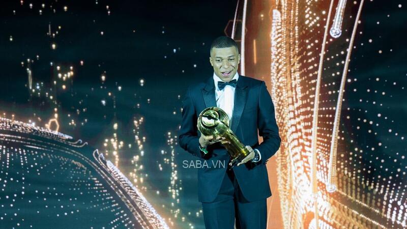 Mbappe bất ngờ được xướng tên cho danh hiệu Cầu thủ nam xuất sắc nhất 2021