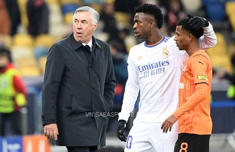 Real của Carlo Ancelotti đang dẫn đầu La Liga.