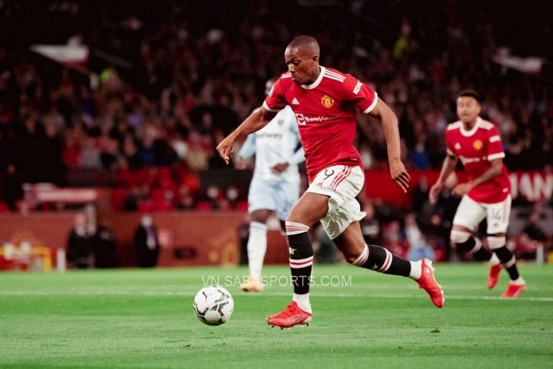 Martial giờ trở thành gánh nặng của Man United