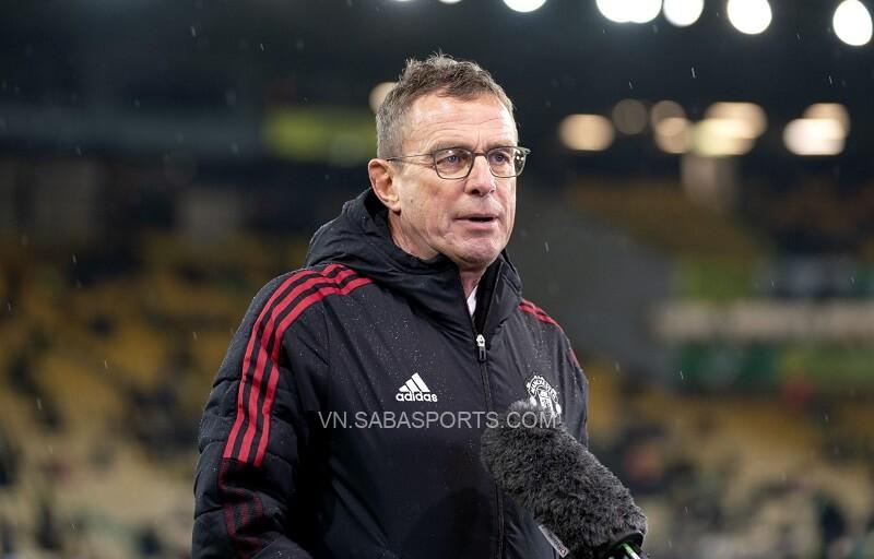 Rangnick sẽ phải cẩn trọng với Lindelof.