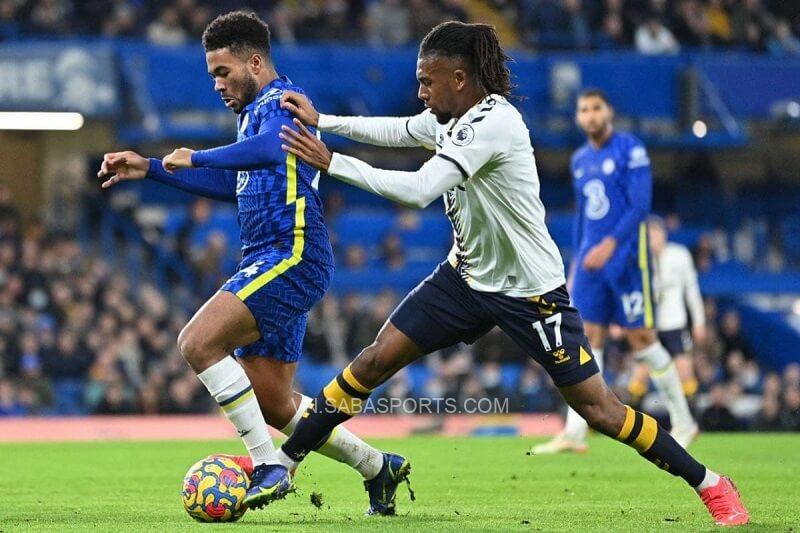 Reece James và các đồng đội đã làm mọi cách nhưng không thể có được 3 điểm.