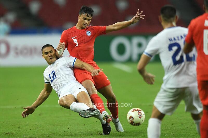 Singapore và Philippines đã cống hiến cho các khán giả một trận cầu nảy lửa và hấp dẫn