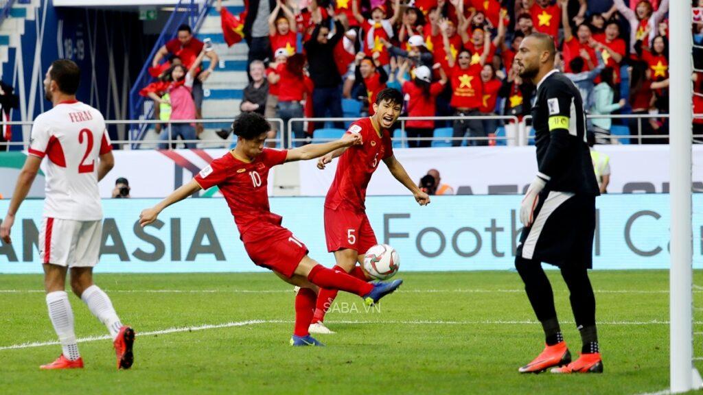 Công Phượng có ít các khoảnh khắc đỉnh cao trong màu áo ĐTQG như bàn thắng ở 1/8 Asian Cup 2019