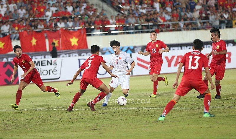 Công Phượng là một trong ba cầu thủ ghi bàn vào lưới Lào tại AFF Cup 2018