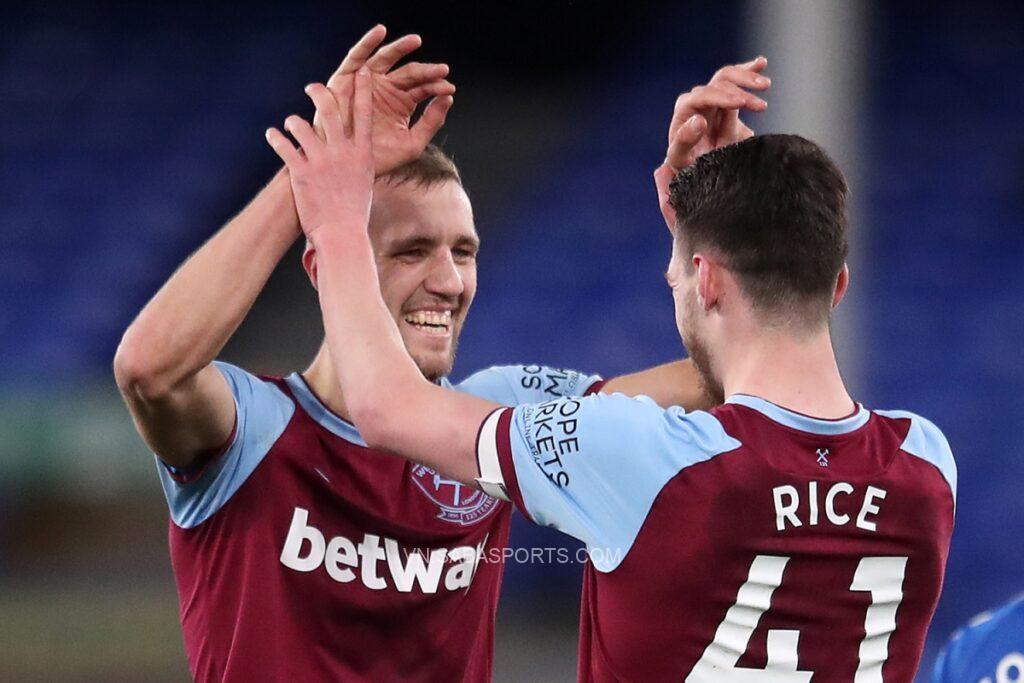 Rice và Soucek giúp tuyến giữa của West Ham rất cân bằng