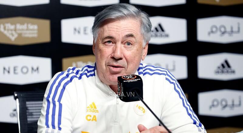 Ancelotti họp báo trước trận. (Ảnh: Real Madrid)