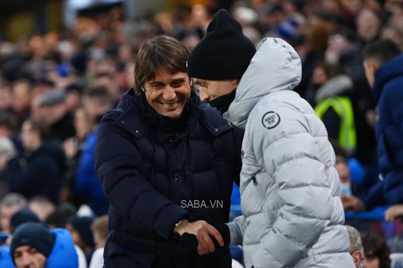 Tuchel đã khiến Conte không thể bắt bài