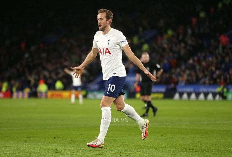 Kane có pha xử lý đẳng cấp để gỡ hòa cho Spurs