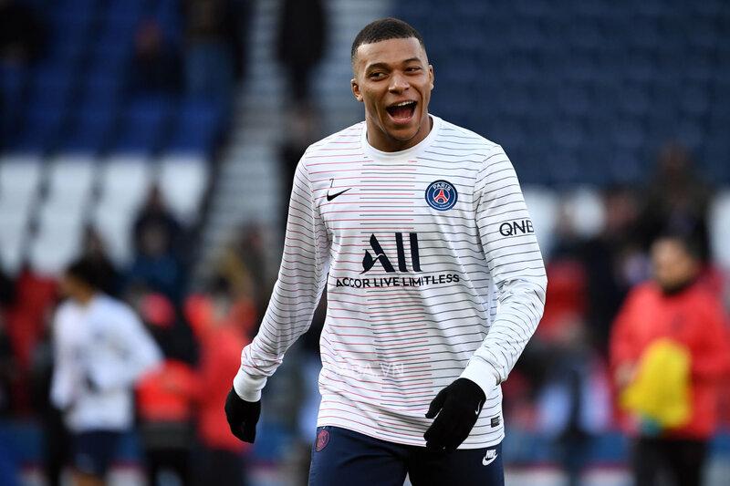 Mbappe vẫn thể hiện phong độ siêu hủy diệt 