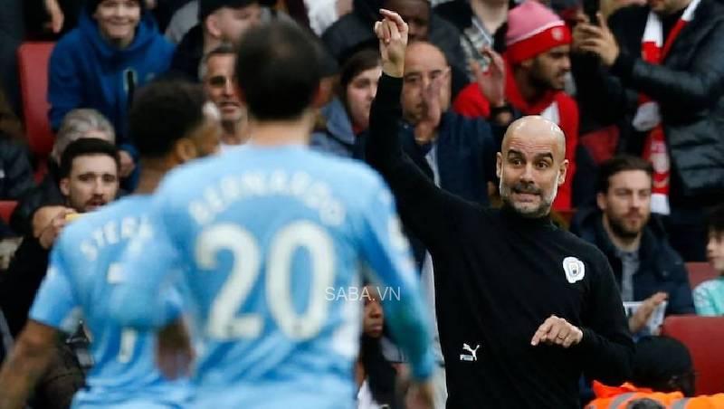 Pep cho rằng Man City thua thiệt về thể lực so với Arsenal