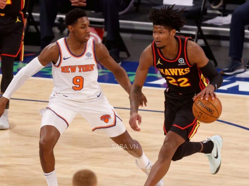 Khởi đầu thất vọng, Knicks và Hawks đổi người cho nhau