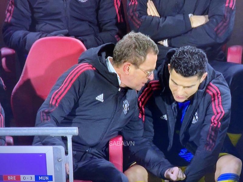 Rangnick mong Ronaldo sẽ thông cảm cho quyết định của ông