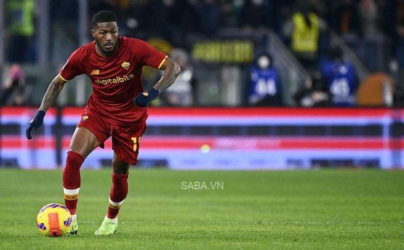 Maitland-Niles vừa có trận ra mắt AS Roma trong ngày Arsenal thua sốc Nottingham Forest