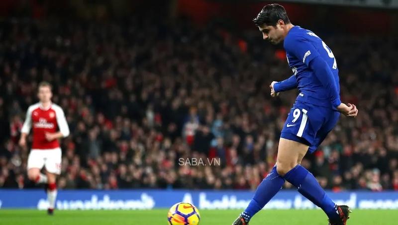 Arsenal cố gắng thuyết phục người cũ của Chelsea về lại London