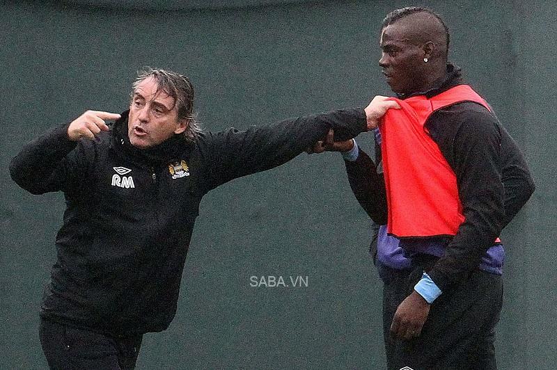 Balotelli và HLV Mancini từng xảy ra xô xát