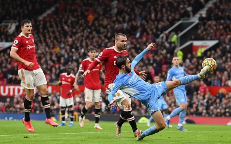 Evra chê bai tinh thần của các cầu thủ Man United hiện nay