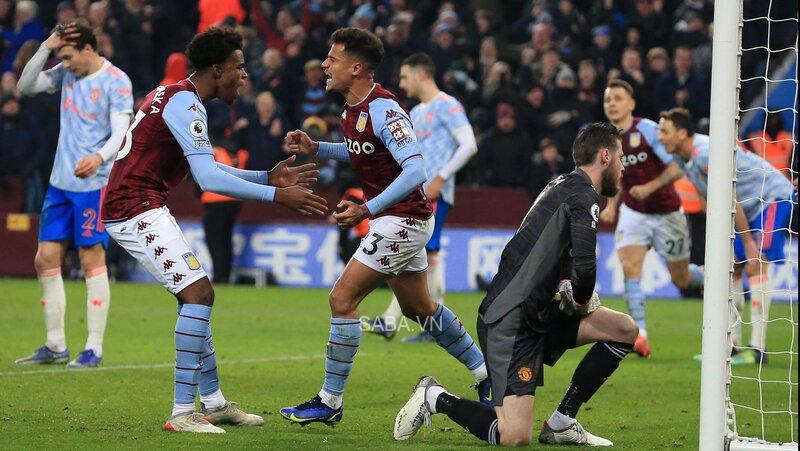 Coutinho giật lại 1 điểm cho Aston Villa sau khi vào sân thay người 