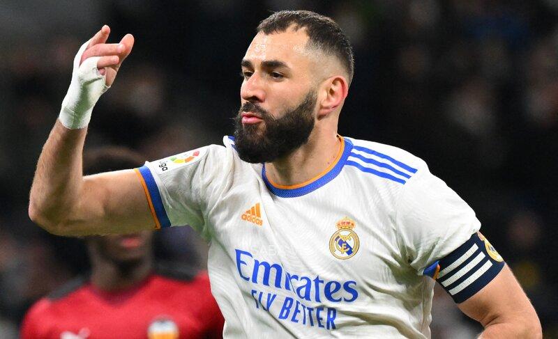 Benzema tiếp tục thể hiện phong độ ghi bàn ấn tượng từ đầu mùa